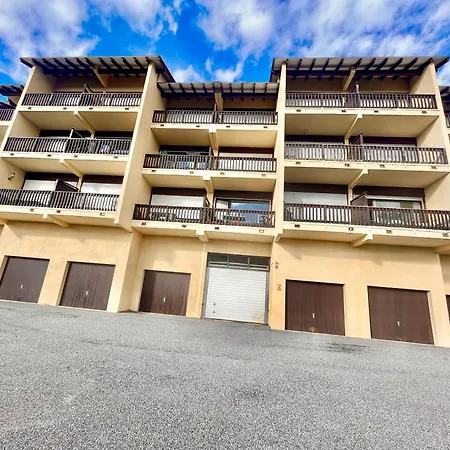 Avec Vue Et Wifi With Terrace Apartmán *